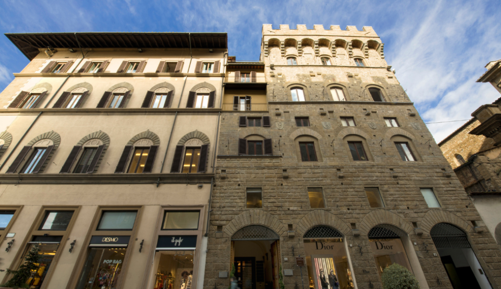 Florence and its “Tower Houses”