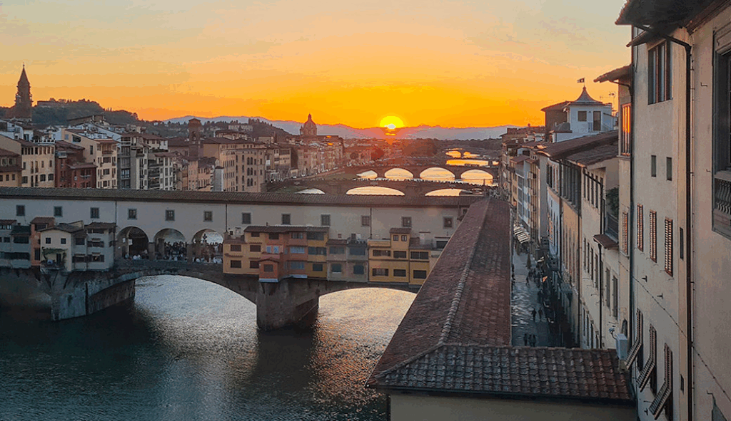 The Vasari Corridor in a new light: art, emotion, and evening tours in Florence