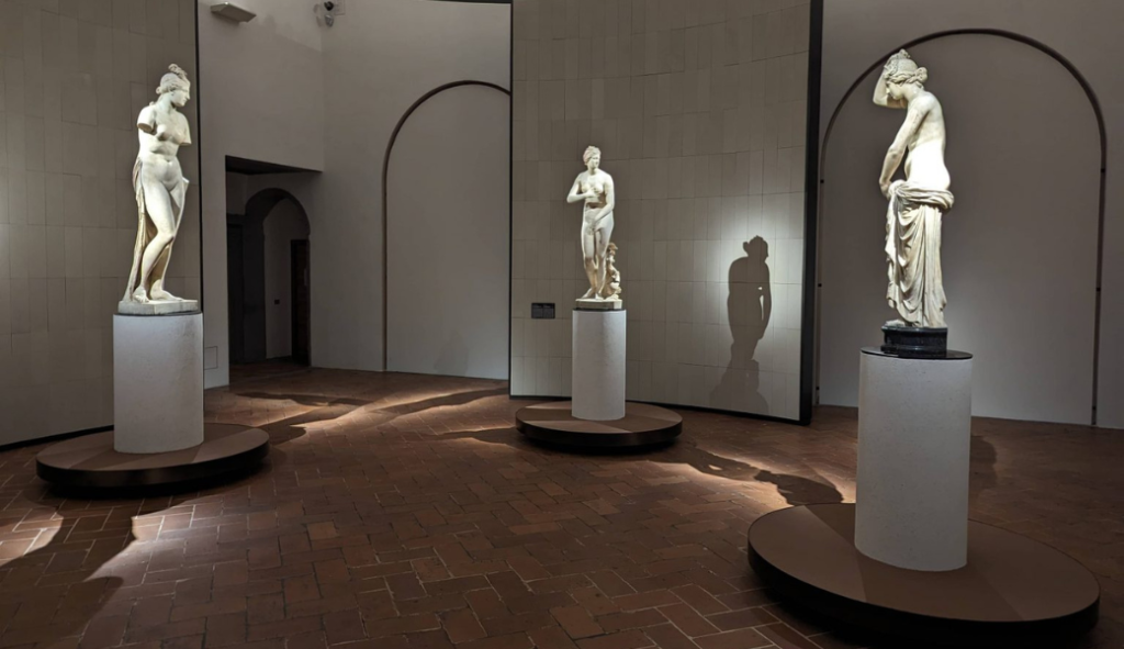 Divina Simulacra: Masterpieces of classical sculpture in the Uffizi Gallery