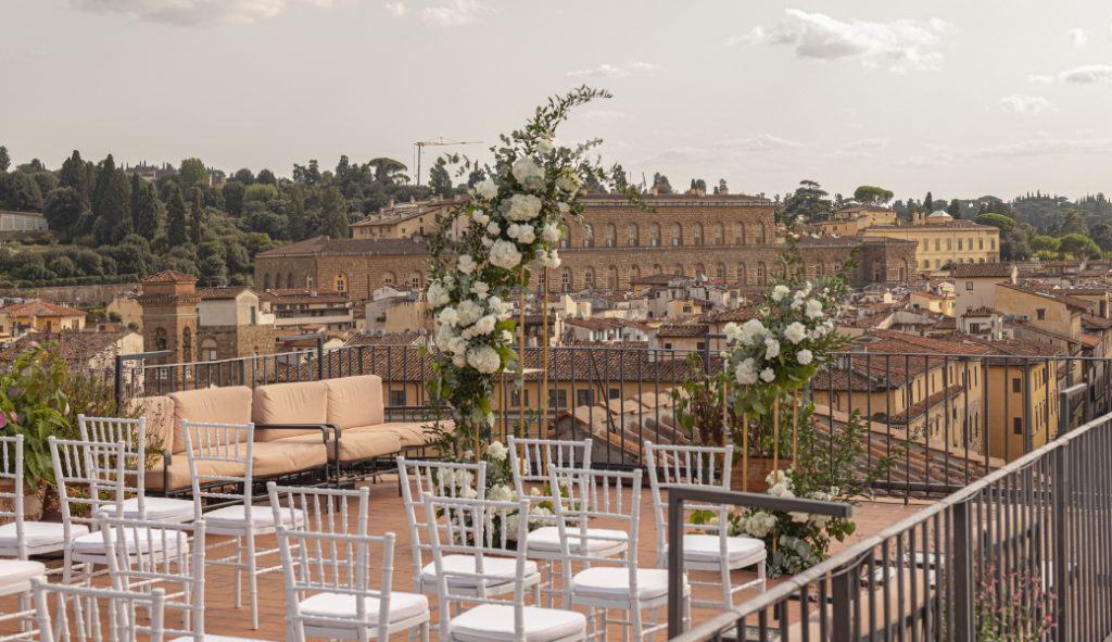Sposarsi a luglio a Firenze: perché questo è uno dei mesi migliori per un matrimonio all’Antica Torre Tornabuoni