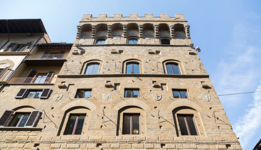 Pensione Piccioli: The past of the Antica Torre Tornabuoni