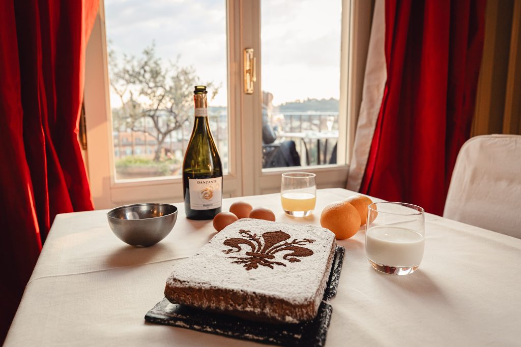 Schiacciata alla Fiorentina: A Soft Cake from the Heart of Florence
