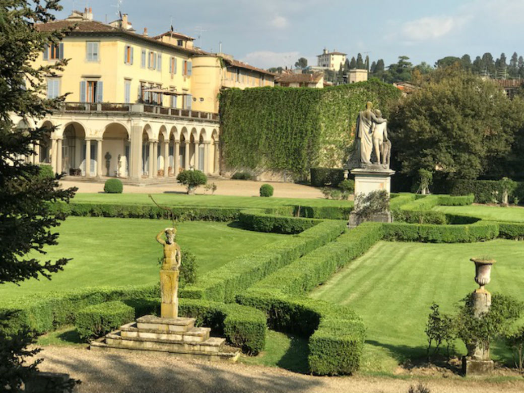 Visit Torrigiani Garden, a green hidden oasis in the center of Florence