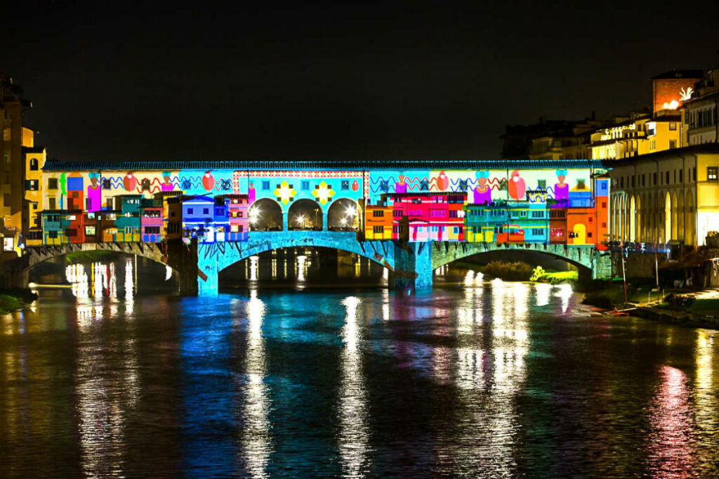 Moon F-Light: Florence illuminated