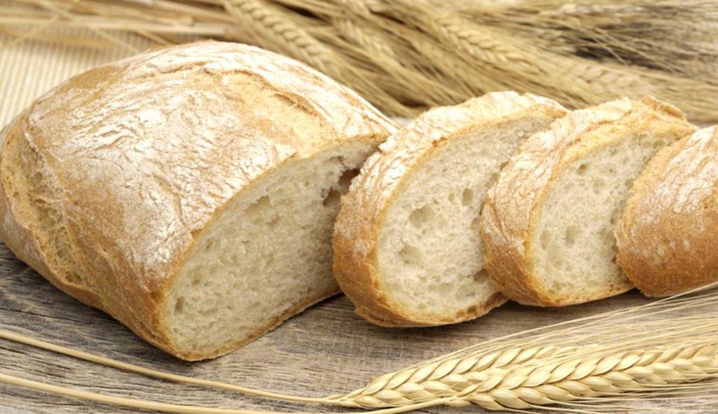 Tuscan bread: unsalted but tasteful